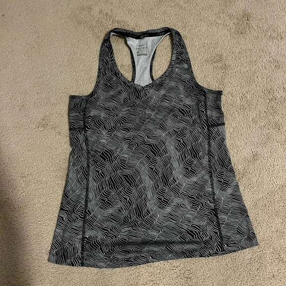 Nike Dry Fit Tank - Picture 1 of 6